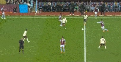 1652224898370000642.gif 2比1.gif